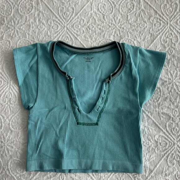 Urban Outfitters (out from under) top - Picture 1 of 3